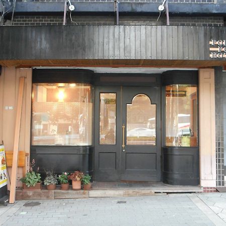 Lägenhet på 35 m² i Tennoji, med 1 sovrum och 1 badrum  Osaka Exteriör bild
